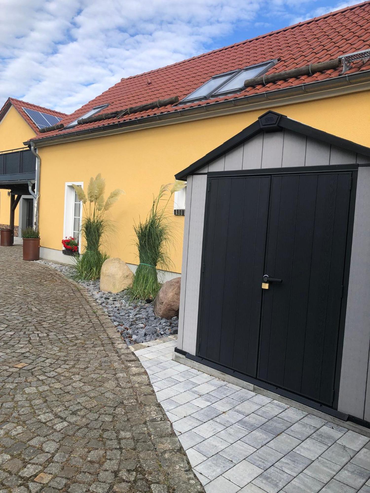 A&C Bergen Luckau Exterior foto